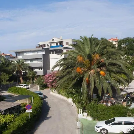 Lana 1 Maison d'hôtes